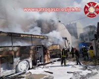 Pozar-autobusa-20.04-1
