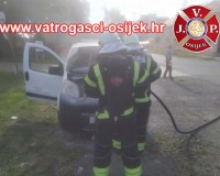 pozar-automobila-08.08-5
