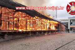Pozar-drvenih-baraka-14.04.2026-4