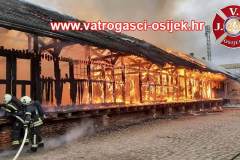Pozar-drvenih-baraka-14.04.2026-5
