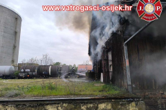 Pozar-drvenih-baraka-14.04.2026-9