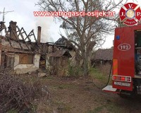 Pozar-napustene-kuce-30.03.2022.-3