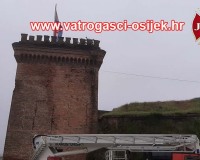 skidanje-zastave-sa-jarbola-5